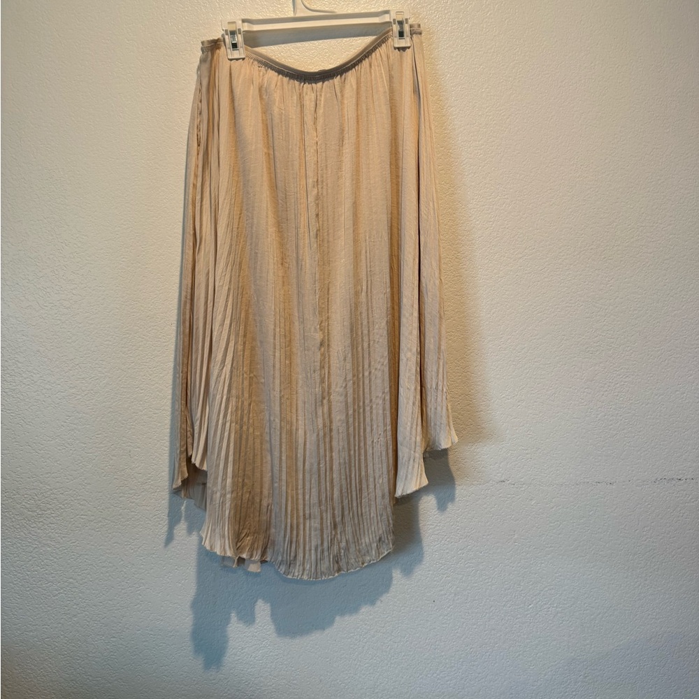 🍄 Vince Asymmetrical Pleated Cream Midi Skirt with pockets
